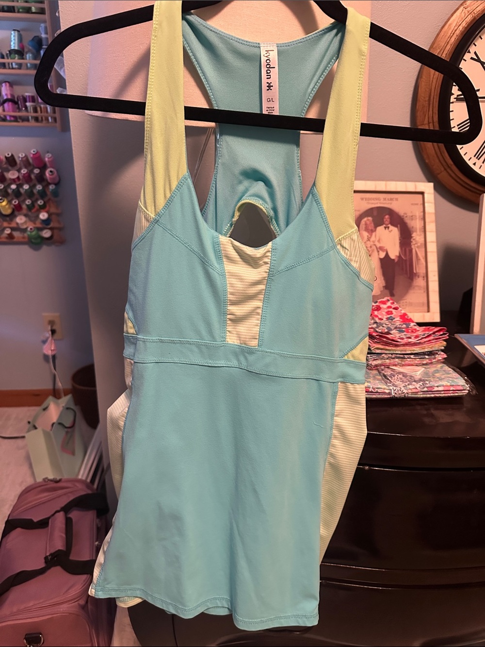 Kyodan Light Blue + Pale Yellow Athletic Tank, size large,NWT